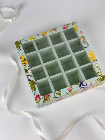 Упаковка под 16 конфет "Ботаника"